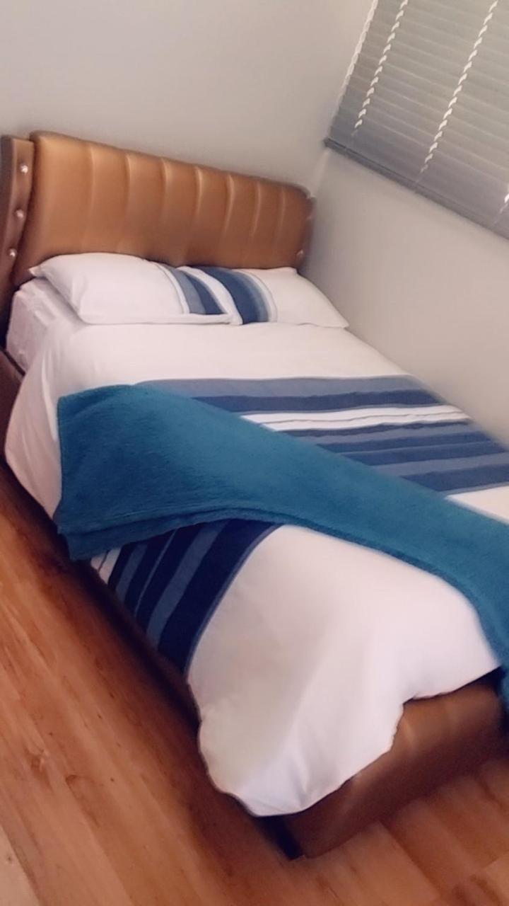 Midrand Bed And Breakfast Екстериор снимка